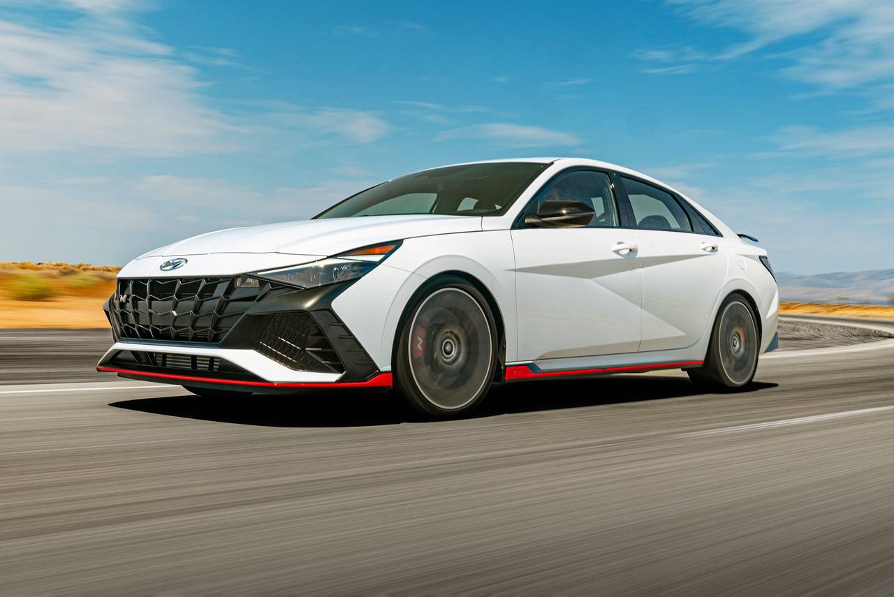 Hyundai Elantra Sedan 2023