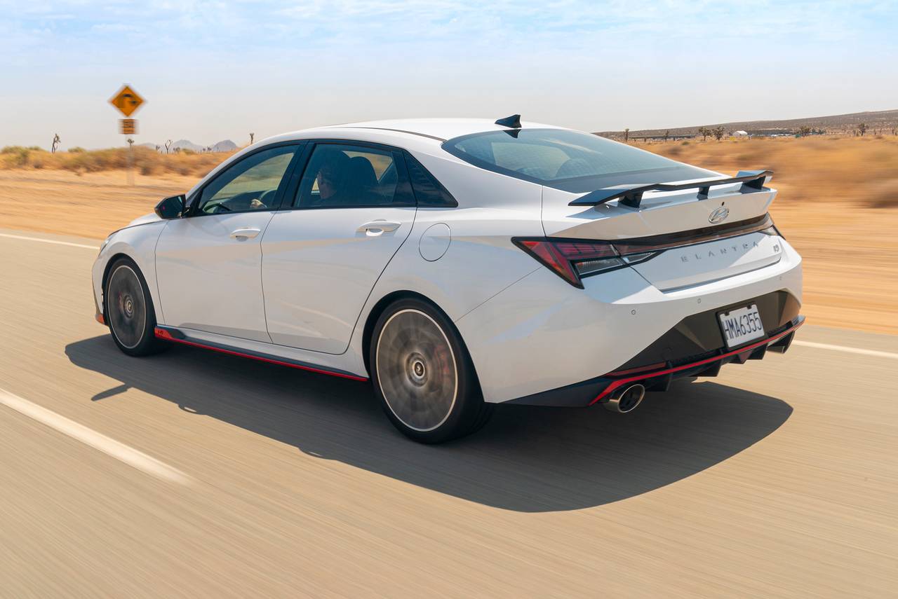 Hyundai Elantra Sedan 2023