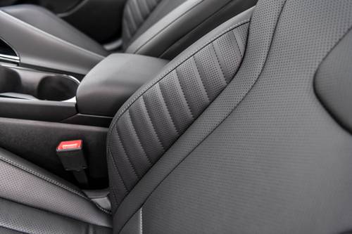 2025 Hyundai Elantra Limited Sedan Interior Detail