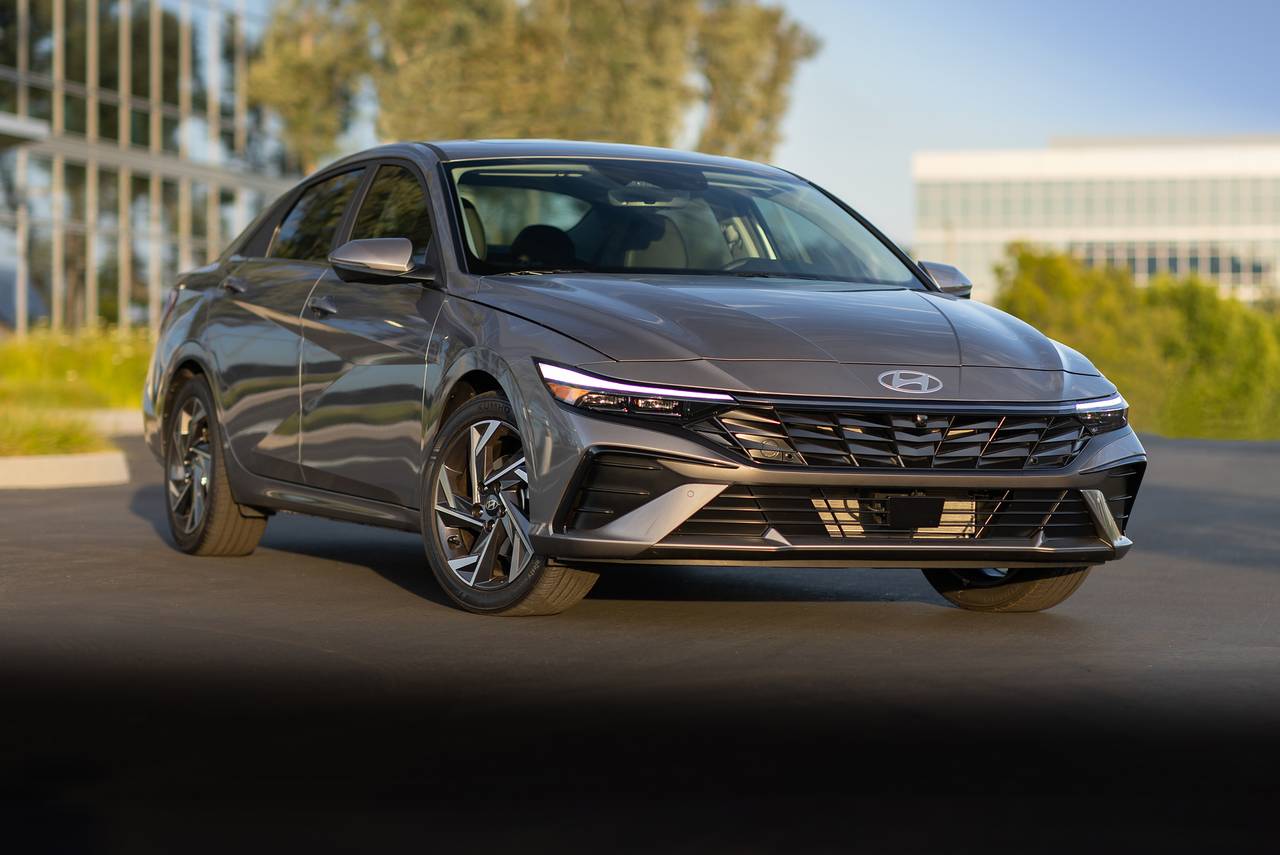 2026 Hyundai Elantra Prices, Reviews, and Pictures | Edmunds
