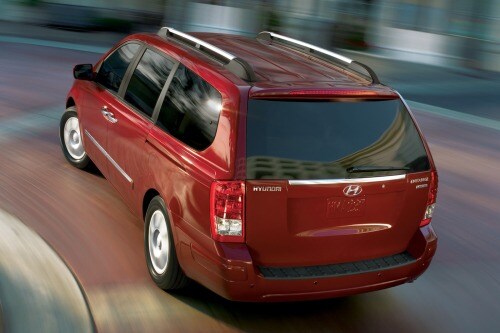 2007 Hyundai Entourage Limited Passenger Minivan Exterior
