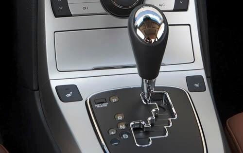 2011 Hyundai Genesis Coupe 3.8 Grand Touring Shifter Detail