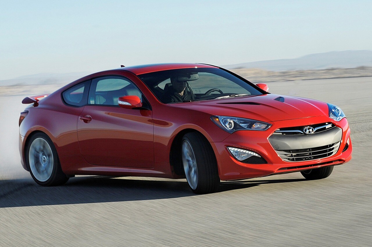 Hyundai Genesis 