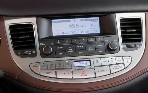 2011 Hyundai Genesis 3.8 Center Console