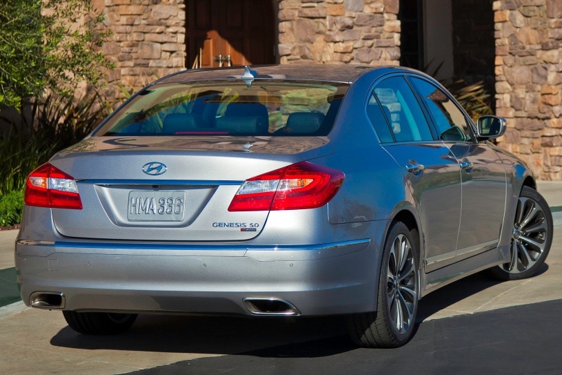 Used 2013 Hyundai Genesis 5.0 R-Spec Review | Edmunds