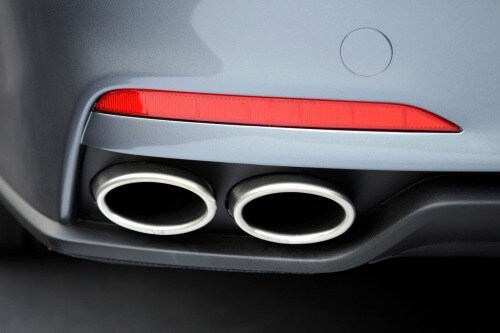 2016 Hyundai Genesis 5.0 Sedan Exterior Detail