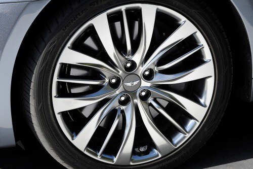 2016 Hyundai Genesis 5.0 Sedan Wheel