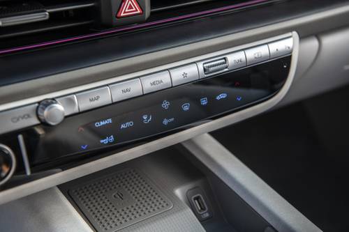 Hyundai IONIQ 6 Limited Sedan Interior Detail