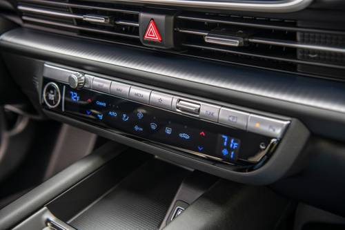 Hyundai IONIQ 6 SE Sedan Interior Detail