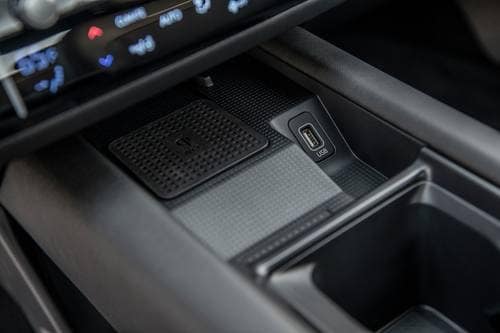2025 Hyundai IONIQ 6 Limited Sedan Interior Detail