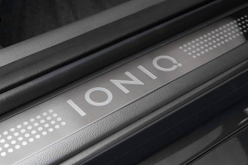 Hyundai Ioniq Hybrid Limited 4dr Hatchback Interior Detail