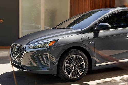 Hyundai Ioniq Plug-In Hybrid Limited 4dr Hatchback Exterior Detail