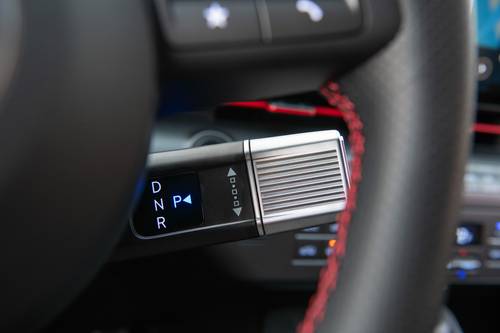 2025 Hyundai Kona N Line 4dr SUV Shifter