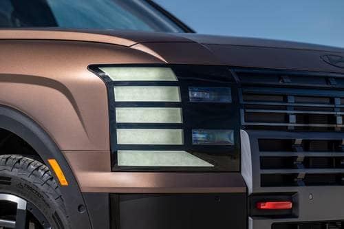 2026 Hyundai Palisade XRT PRO 4dr SUV Headlamp Detail