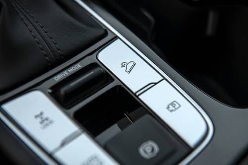 2022 Hyundai Santa Cruz Limited Crew Cab Pickup Aux Controls