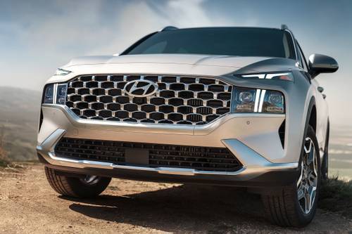 Hyundai Santa Fe Plug-In Hybrid Limited 4dr SUV Front Badge