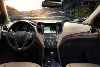 Used 2017 Hyundai Santa Fe Pictures 209 Photos Edmunds 2017 Hyundai Santa Fe Limited Ultimate 4dr Suv Dashboard