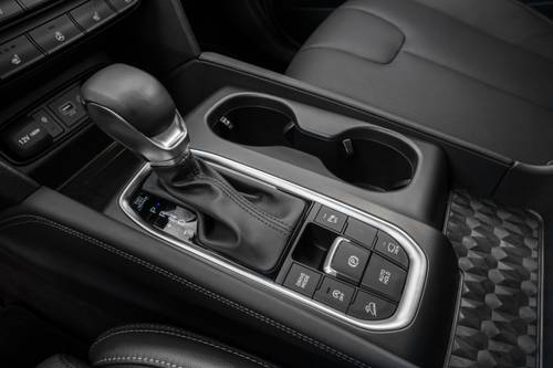 2019 Hyundai Santa Fe Ultimate 2.0T 4dr SUV Shifter