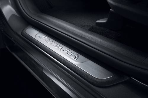 2020 Hyundai Santa Fe Limited 2.0T 4dr SUV Interior Detail