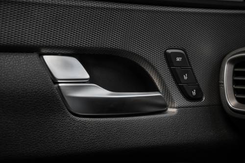 2020 Hyundai Santa Fe Limited 2.0T 4dr SUV Interior Detail