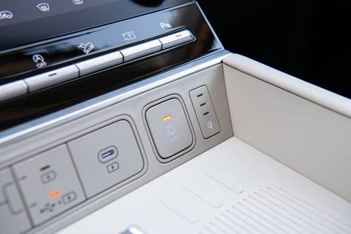 2024 Hyundai Santa Fe Calligraphy 4dr SUV Interior Detail