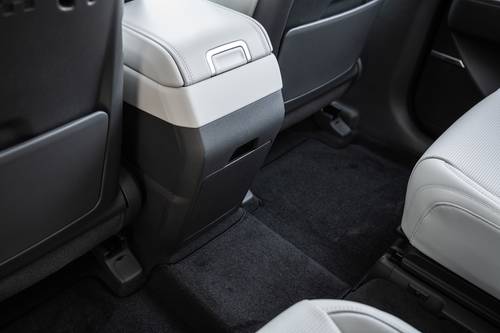 2024 Hyundai Santa Fe Calligraphy 4dr SUV Interior Detail