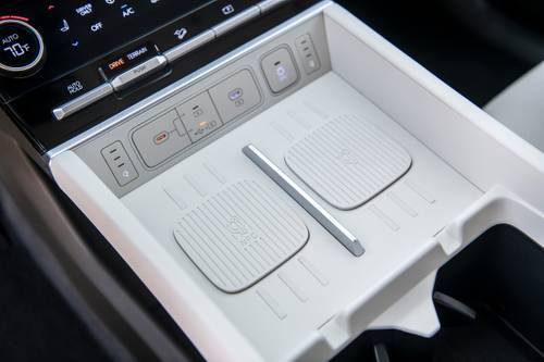 2024 Hyundai Santa Fe Calligraphy 4dr SUV Interior Detail