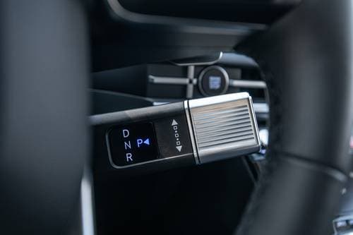 2024 Hyundai Santa Fe XRT 4dr SUV Shifter
