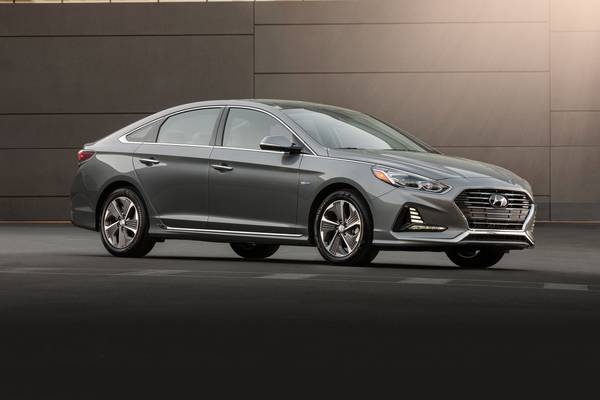 The 2018 Hyundai Sonata Hybrid The 2018 Hyundai Sonata Hybrid