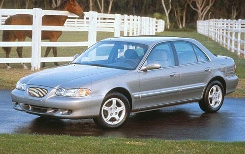 1997 Hyundai Sonata Sedan