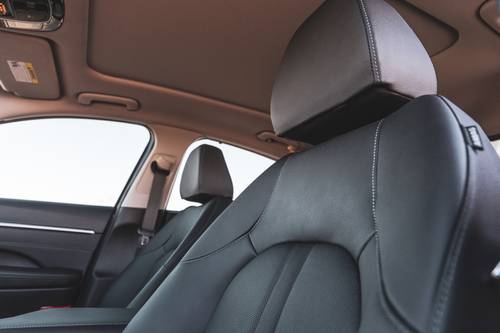 2026 Hyundai Sonata Limited Hybrid Sedan Interior Detail