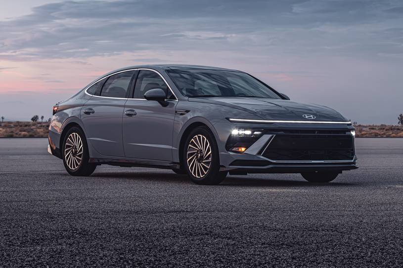 2026 Hyundai Sonata Limited Hybrid Sedan Exterior Shown