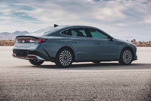 2026 Hyundai Sonata Limited Hybrid Sedan Exterior Shown
