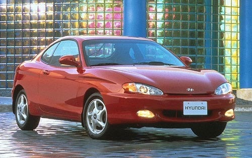 1997 Hyundai Tiburon 2 Dr FX Hatchback