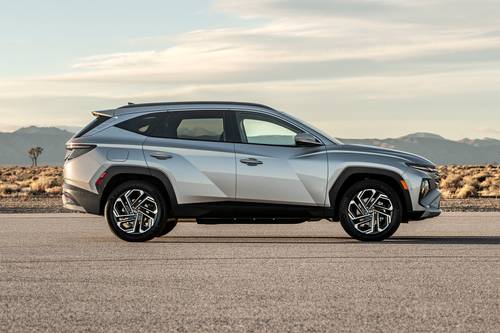2025 Hyundai Tucson Plug-In Hybrid Limited 4dr SUV Profile Shown