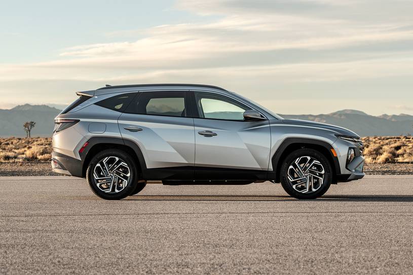 2026 Hyundai Tucson Plug-In Hybrid Limited 4dr SUV Profile Shown
