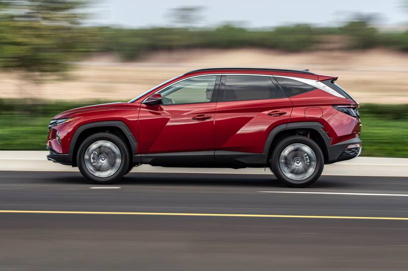 2022 Hyundai Tucson Limited 4dr SUV Profile Shown