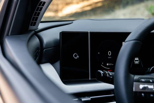 2025 Hyundai Tucson Limited Hybrid 4dr SUV Interior Detail
