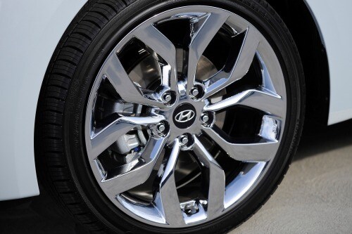 2015 Hyundai Veloster RE:FLEX 2dr Hatchback Wheel
