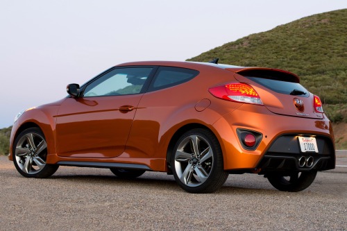2015 Hyundai Veloster Turbo 2dr Hatchback Exterior