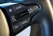 Hyundai Veloster N 2dr Hatchback Aux Controls