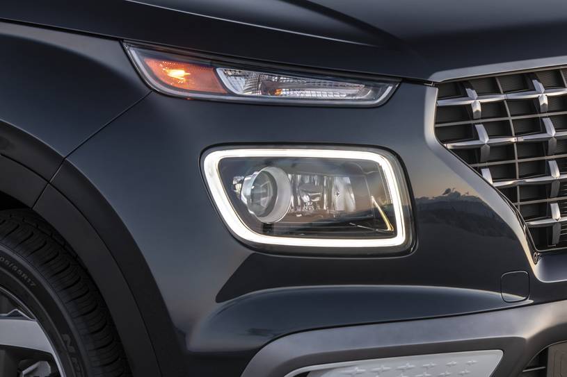 2021 Hyundai Venue Pictures - 109 Photos | Edmunds