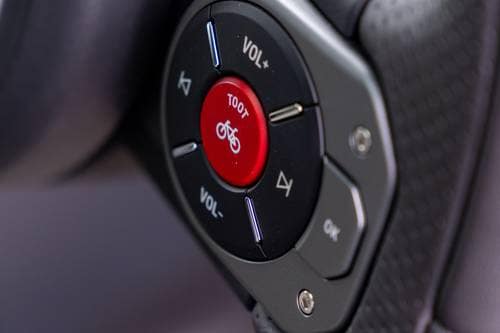 2025 INEOS Grenadier Fieldmaster 4dr SUV Aux Controls