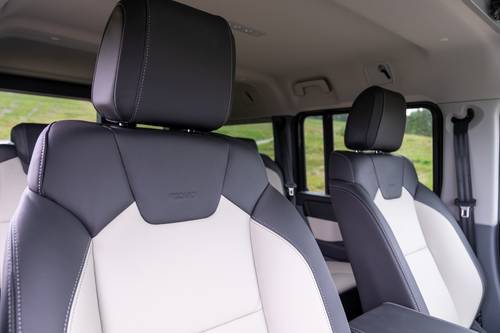 2025 INEOS Grenadier Fieldmaster 4dr SUV Interior Detail