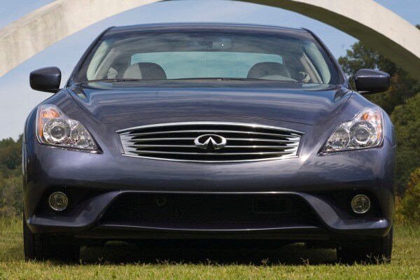 The 2013 INFINITI G Coupe The 2013 INFINITI G Coupe