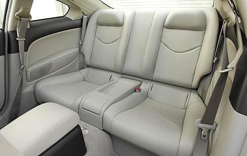 2008 INFINITI G37 Coupe Rear Interior