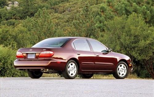 2001 INFINITI I30 Sedan Exterior
