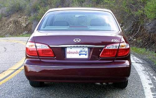 2001 INFINITI I30 Touring Sedan Exterior
