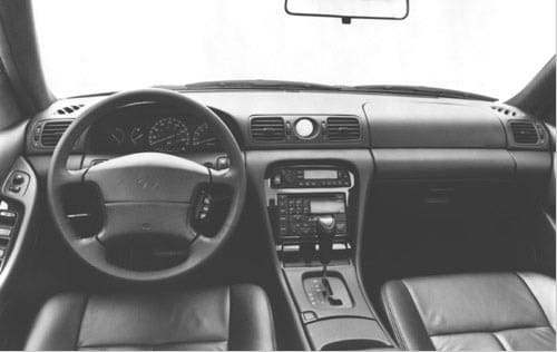 1993 INFINITI J30 Sedan Interior