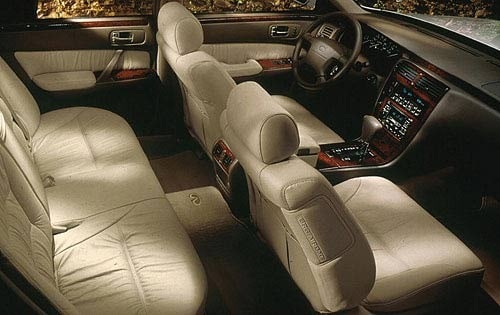 1998 INFINITI Q45 Sedan Interior